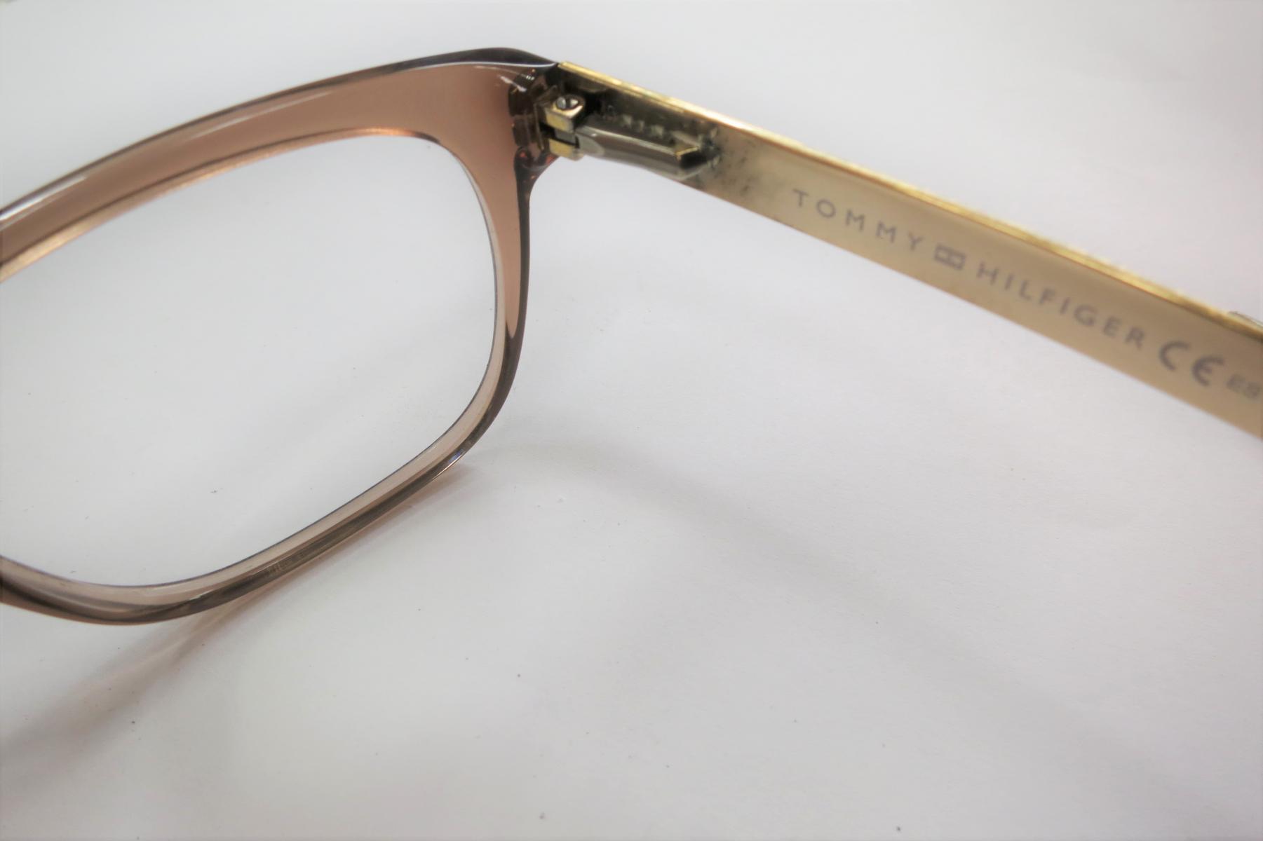 Eyeglasses Flex mechanism - Welds -